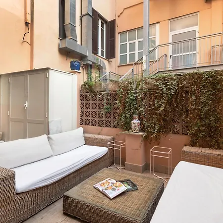 Urbannest Appartement